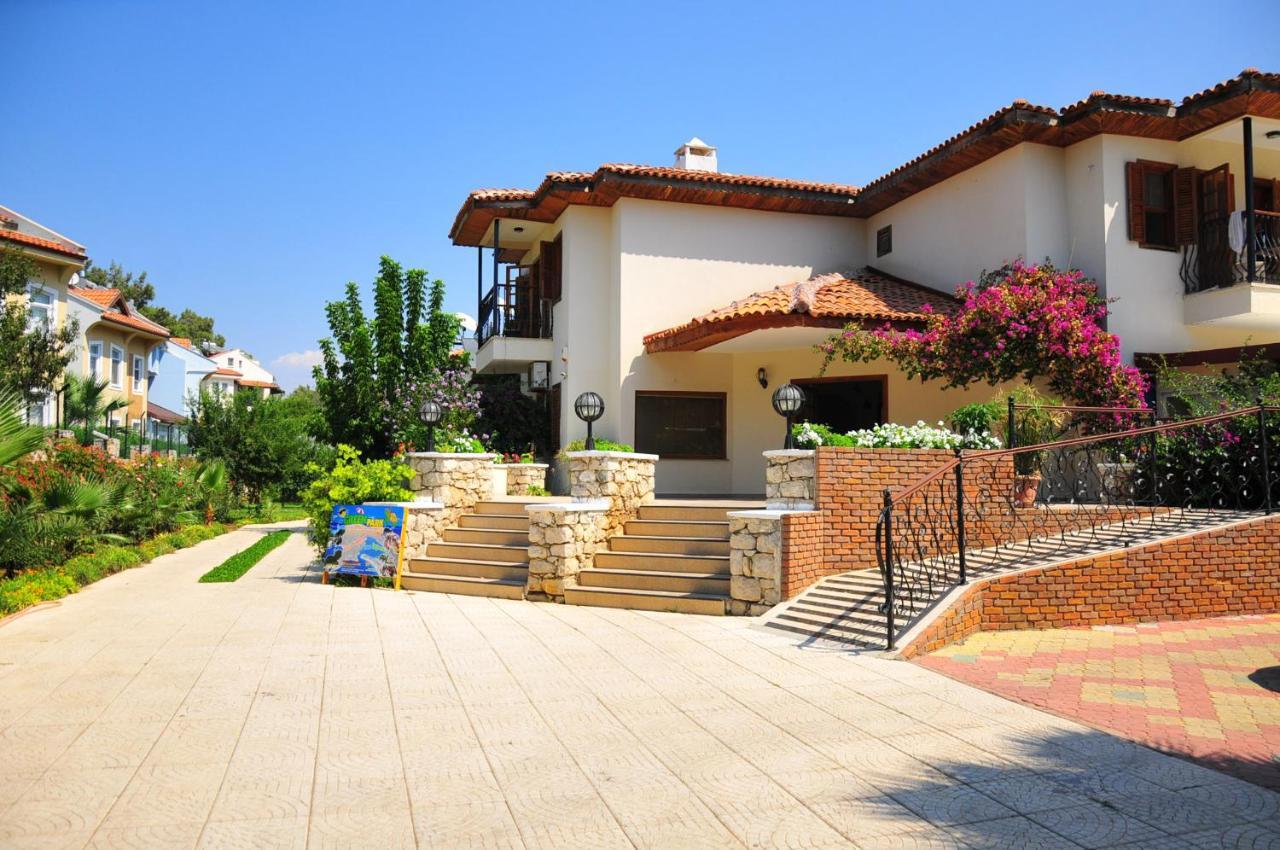 Telmessos Neva Hotel Oludeniz Bagian luar foto