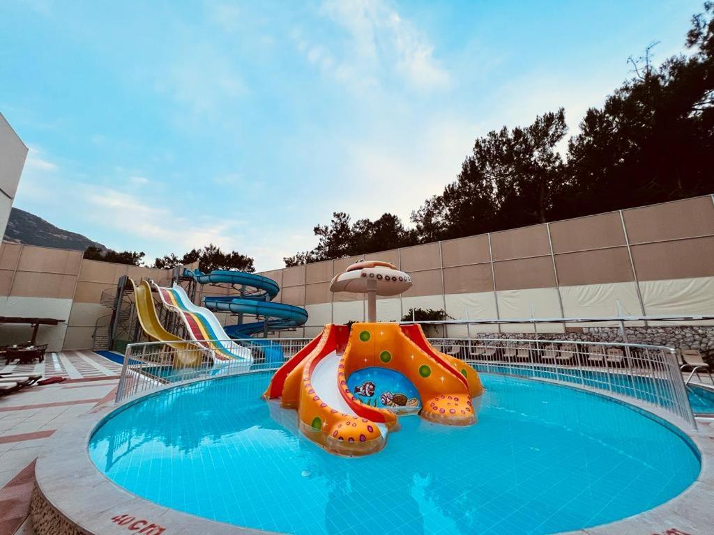 Telmessos Neva Hotel Oludeniz Bagian luar foto