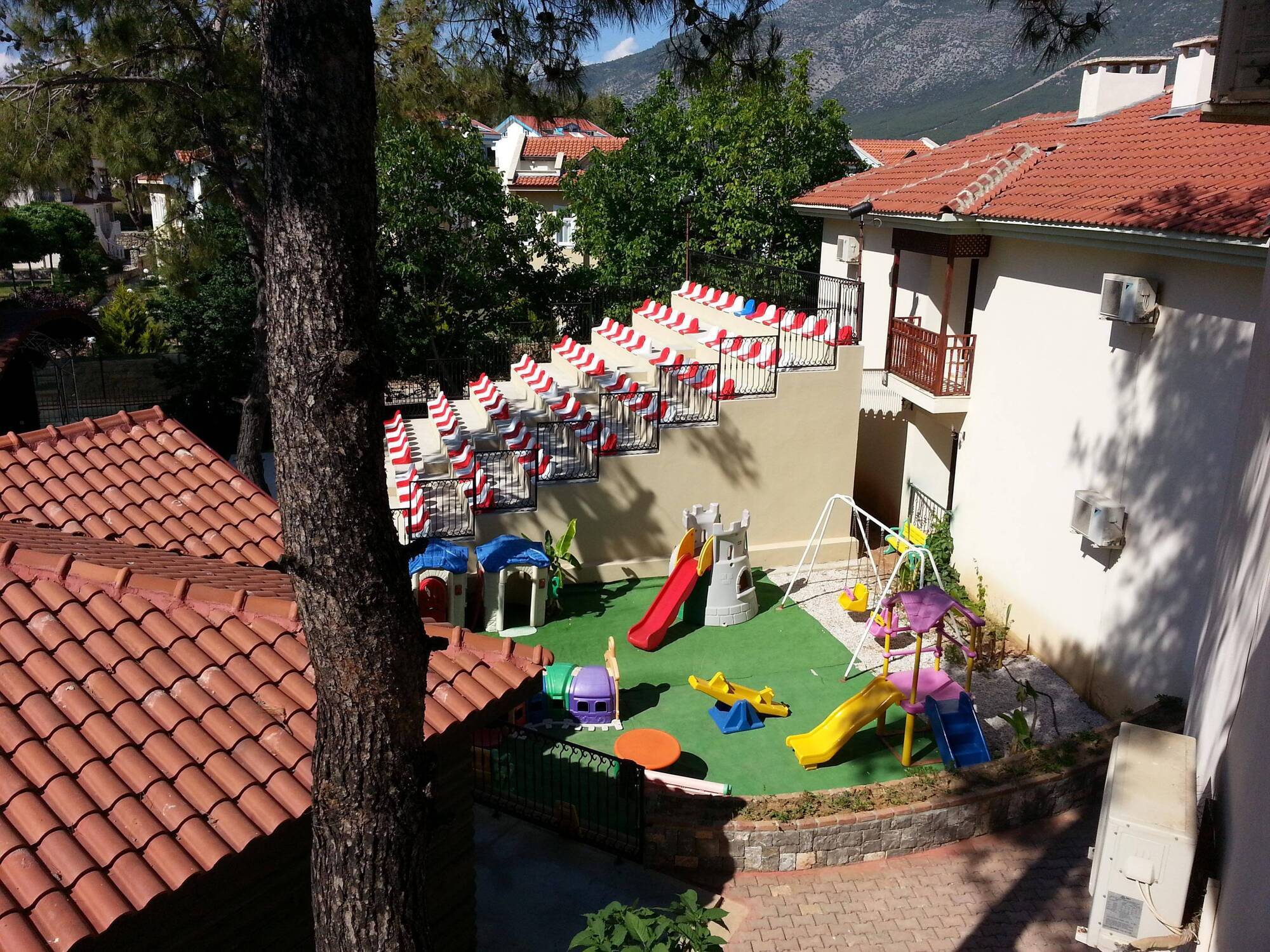 Telmessos Neva Hotel Oludeniz Bagian luar foto